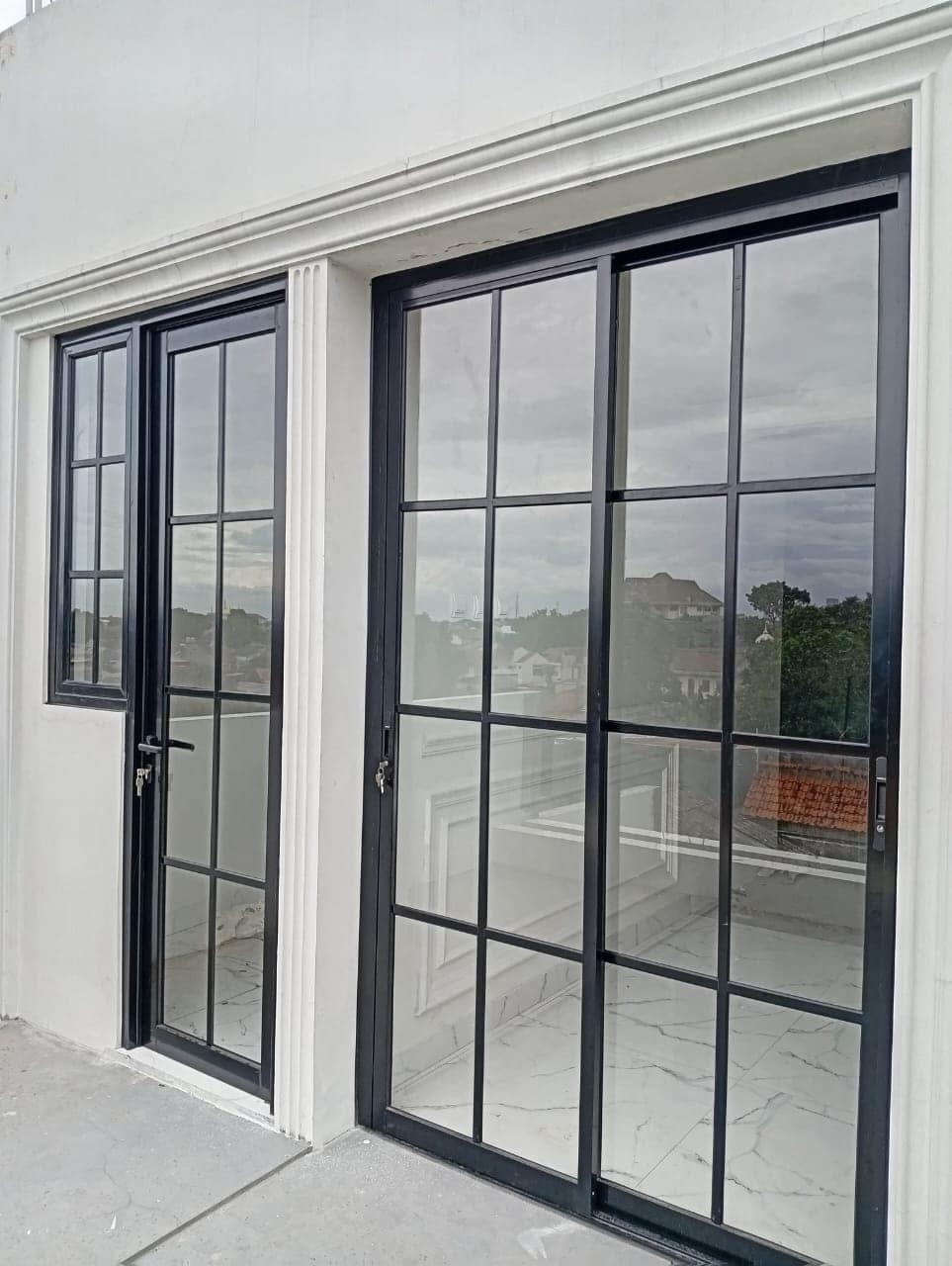 Jendela dan Pintu Sliding