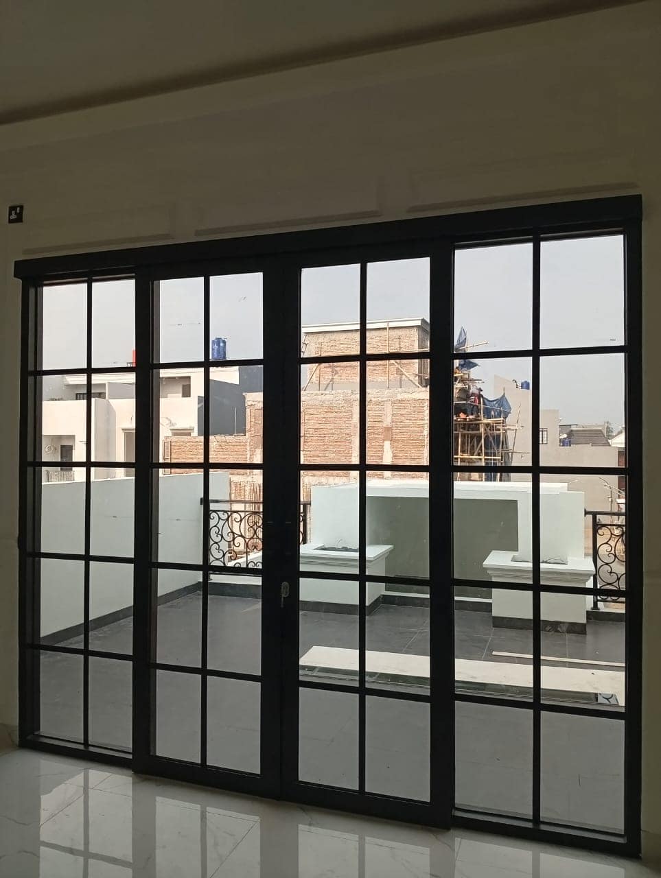 Pintu Sliding Ornamen